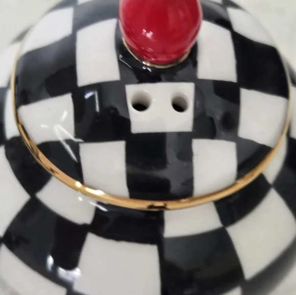 MacKenzie-Childs Courtly Check Salt & Pepper Shakers - Picture 5 of 11